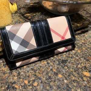 Burberry Nova Check Wallet